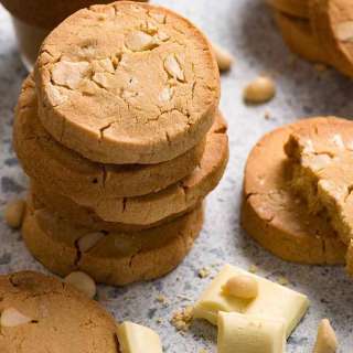 White Chocolate Macadamia Nut Cookies