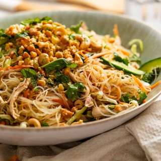 Glass noodle salad (cellophane / bean thread noodles)
