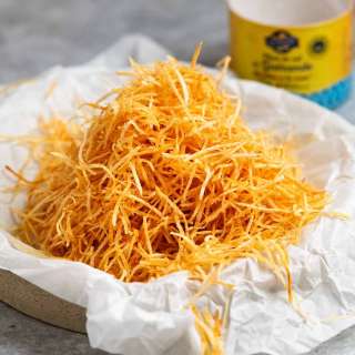 Crispy potato straws (Pommes Paille)