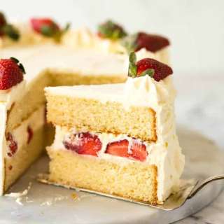 Butter Cake (Vanilla Sponge Cak)