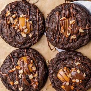 Chocolate Turtle Cookies