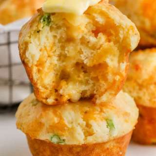 Quick Cheese Muffins