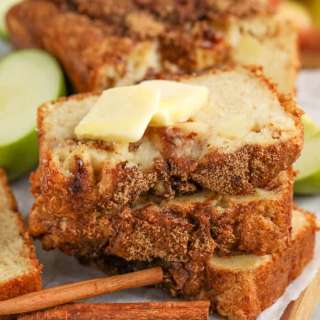 Warm Apple Pie Bread (Apple Bread)