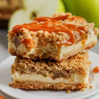Caramel Apple Cheesecake Bars