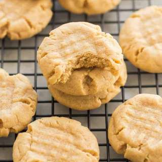 Easy Peanut Butter Cookies