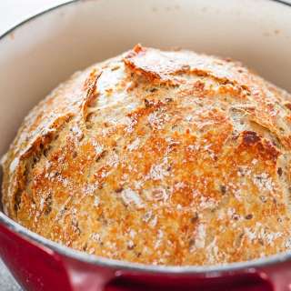 Sunflower and Flax Seeds Whole Wheat Cast Iron Bread