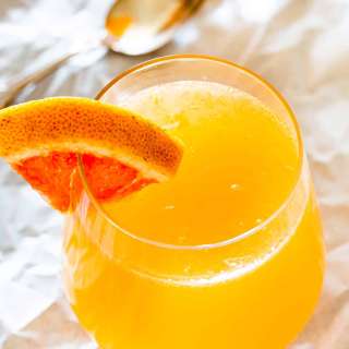 Grapefruit Mimosas