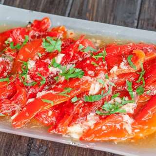 Roasted Red Peppers in Garlic Sauce