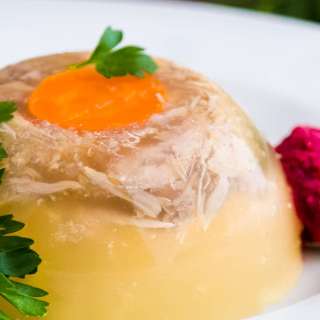 Ukrainian Aspic Recipe (Kholodets)