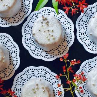 Mini Christmas Cakes