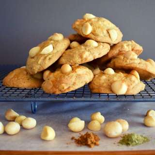 Macadamia Cookies