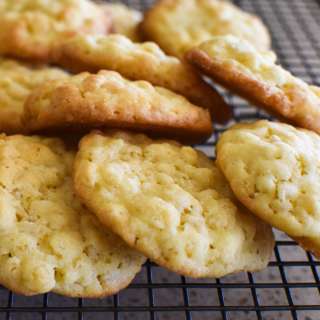 Rice Bubble Biscuits