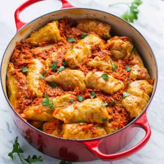 Stuffed Cabbage Rolls (VIDEO)