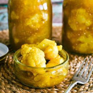 Cauliflower Pickles