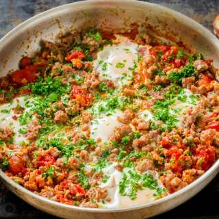 Easy Breakfast Shakshuka Recipe