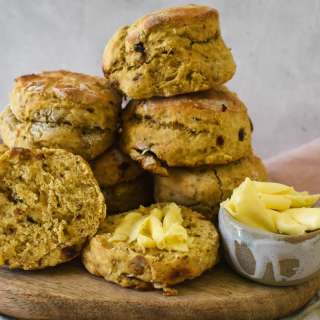 Date Scones