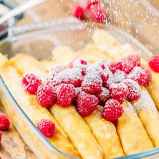 Nalesniki with Cheese and Raisins (Russian Crepes)