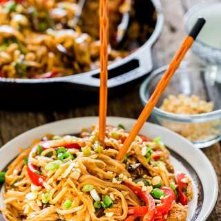 Spicy Thai Chicken and Veggie Noodles