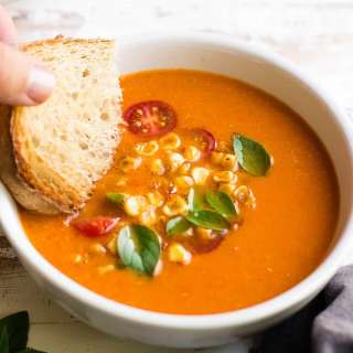 Easy Vegan Tomato Soup