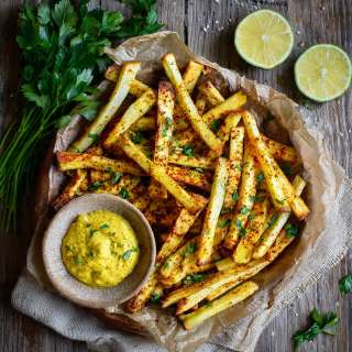 Curry Roasted Parsnip Fries