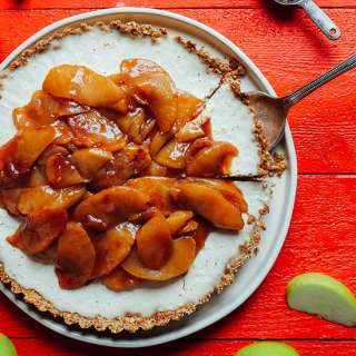 Caramel Apple Cheesecake Tart