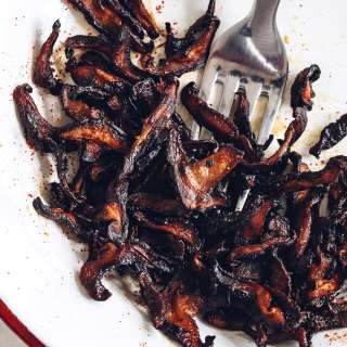 Quick Crispy Shiitake Bacon