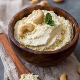 Quick & Easy Cashew Ricotta (Soy-Free!)