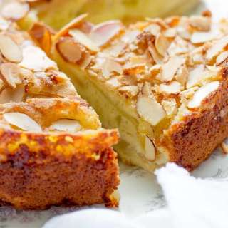 Apple Sponge Cake