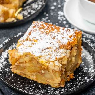 Apple Pie Cake