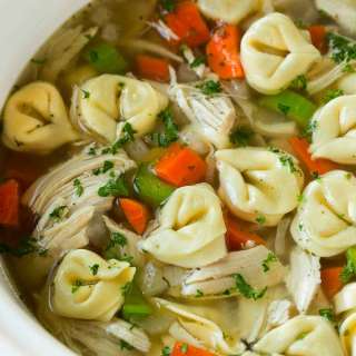 Chicken Tortellini Soup (Slow Cooker)