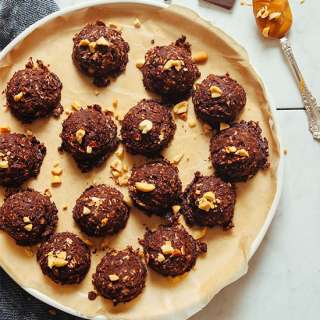 Vegan Peanut Butter No-Bake Cookies