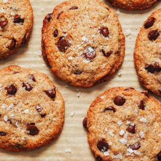 Classic Vegan Chocolate Chip Cookies (1 Bowl!)