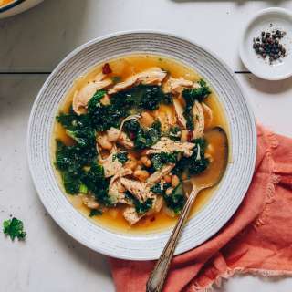 1-Pot Chicken Soup with White Beans & Kale