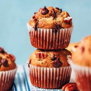 1-Bowl Banana Chocolate Pecan Muffins (Vegan + GF)