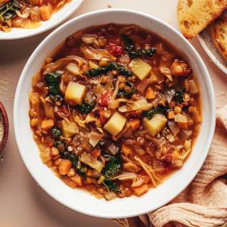Nourishing Cabbage, Fennel & Lentil Soup (1 Pot!)