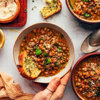 Italian Lentil Soup (Zuppa di Lenticchie)