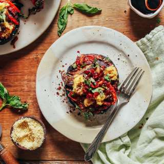 Balsamic-Marinated Portobello Pizzas