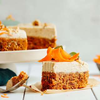 Raw Carrot Cake with Vegan Cream Cheese Frosting