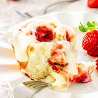 Strawberry Rolls with Cream Cheese Icing