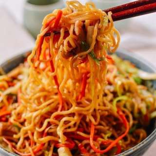 Chicken Yakisoba