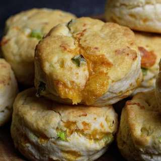 Cheddar Scallion Biscuits Recipe