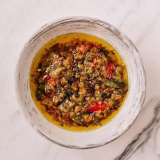 Ginger Scallion Oil with Chilies