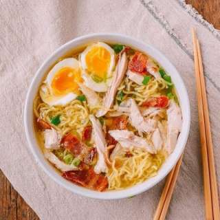 Leftover Thanksgiving Turkey Ramen