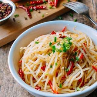 Sichuan Stir-Fried Potatoes