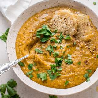 Roasted Butternut Squash and Cauliflower Soup