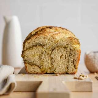 Twist Bread (with Pesto & Parmesan)