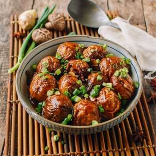 Stuffed Chinese Fried Gluten Balls