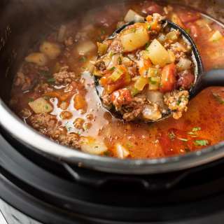 Instant Pot Hamburger Soup