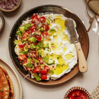 How to Make Labneh (Easy Recipe)