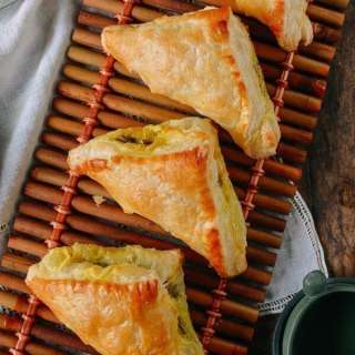 Curry Puffs with Beef